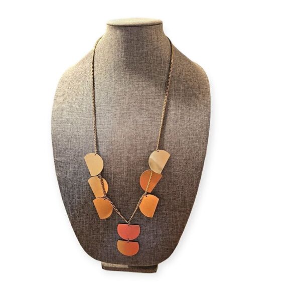 Gold-tone Metallic Island Breeze Flutter Necklace - Picture 6 of 10